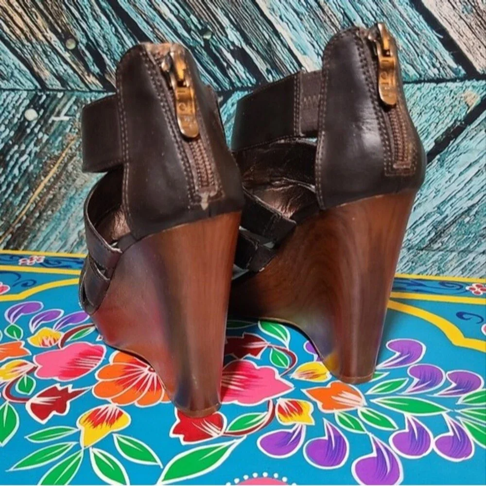 Y2K Boho Clubkid Retro Glam Platform Wedge Heels Brown Strappy Sandals‎ Loft 7.5